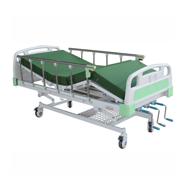 3 function manual hospital bed GI-332 - Image 2